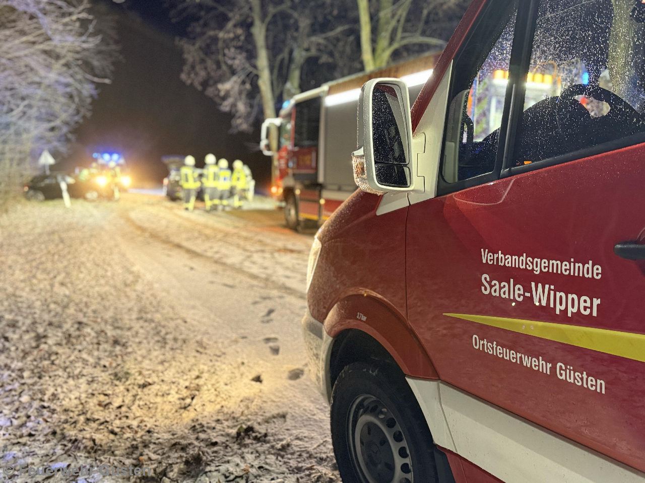 Einsatzfoto Verkehrsunfall mit eingekl. ...